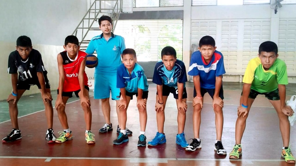 45. ชนะใจตัวเอง - ประกวดหนังสั้น.avi_snapshot_03.10_[2015.06.12_19.03.29]