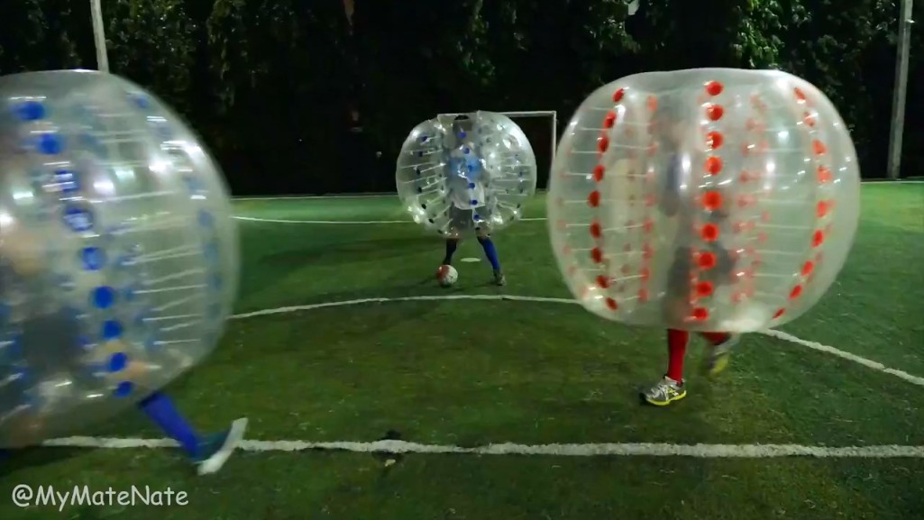 BKK BUBBLE BALL! บับเบิ้ลฟุตบอล in 4K (Ultra Hi-Def).mp4_snapshot_00.36_[2015.09.09_11.49.32]